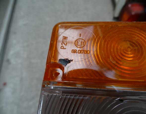 Blinker Volvo F 6 Britax 7R01974 gelb weis