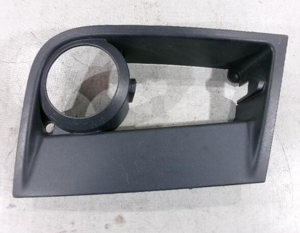 Fog Lamp Cover Trim Mercedes-Benz Actros MP 4 A9608853974 Rahmen rechts