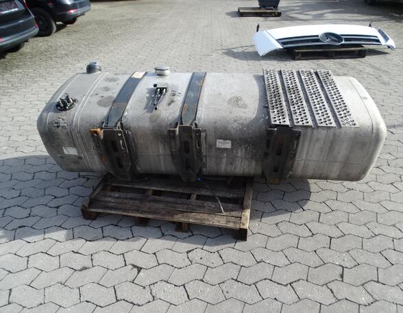 Fuel Tank for Mercedes-Benz Actros MP 4 A9604703501 A9604704901 Kombitank Diesel 660 AdBlue 75 Liter