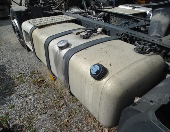 Kraftstoffbehälter (Kraftstofftank) Mercedes-Benz Actros MP 4 A9604704901  Kombitank Diesel AdBlue A9604703501 Tank kaufen