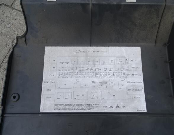 Deckel Sicherungskasten MAN L 2000 MAN LE Abdeckung 85617015006 