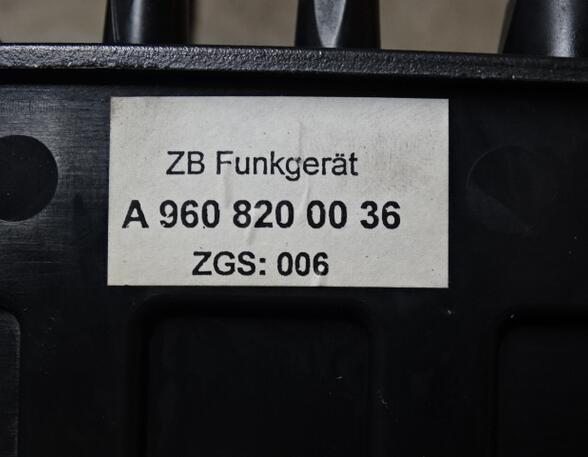 Freisprecheinrichtung für Mercedes-Benz ATEGO 2 A9608200036 Funk Stabo XM3044 CB Funkgeraet