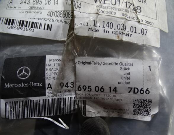Handsfree Mercedes-Benz Actros A9436950614 Befestigung Aufnahme Handy