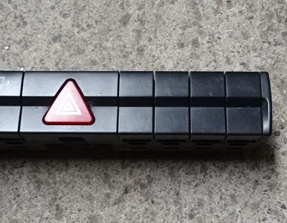 Hazard Warning Light Switch Mercedes-Benz Actros MP 4 A9605400146 Schalterleiste Spurassistent Fahrniveau Tasten
