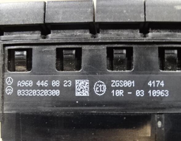 Warnblinkschalter für Mercedes-Benz Actros MP 4 A9604460823 Schalterleiste 03320320300
