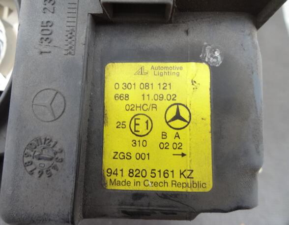 Hauptscheinwerfer Mercedes-Benz AXOR 9418205161 0301081121 Links
