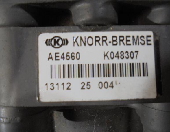 Multi-Circuit Protection Valve Iveco EuroCargo 1311225004 Knorr K048307 AE4660