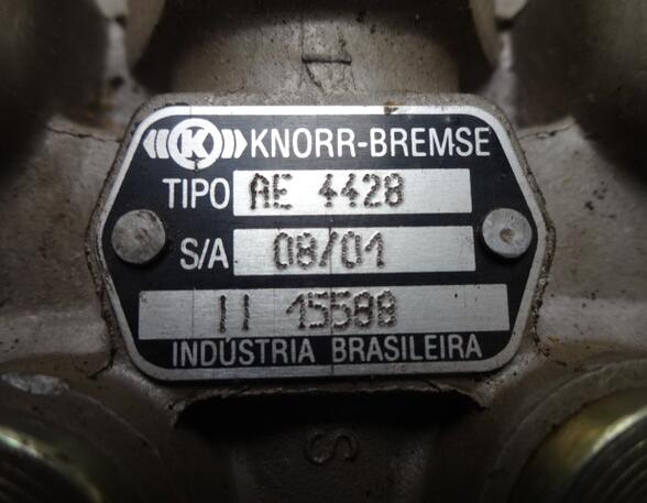 Multi-Circuit Protection Valve Volvo FH 12 Knorr Bremse AE4428 Volvo 8152899