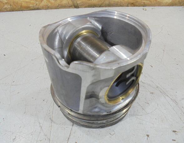 Piston MAN F 2000 D2676 51025006100 HS6R12K4