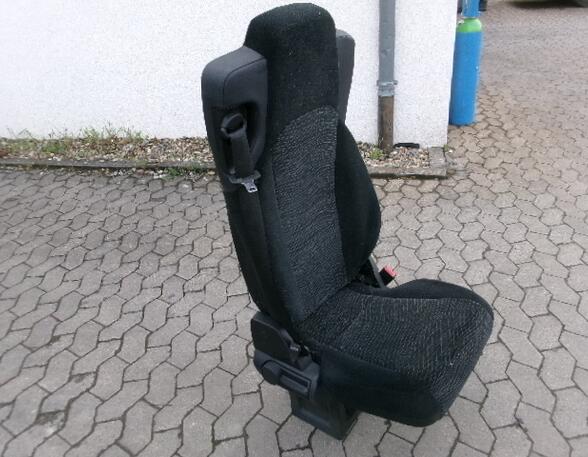 Sitz Mercedes-Benz Actros MP 4 Beifahrersitz klappbar mit Sicherheitsgurt A9609103703