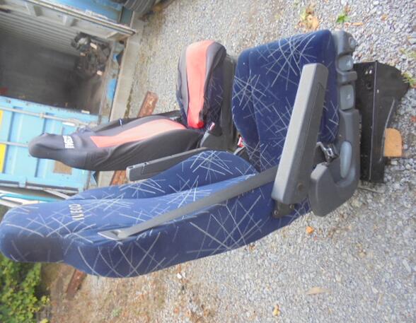Seat Iveco Stralis 500389633 Beifahrersitz mit Armlehne 500389418 ISRI 6830/870