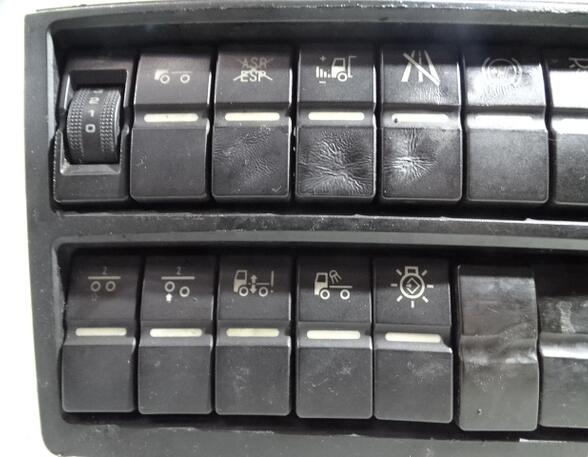 Schalterleiste (Schalterblock) MAN TGX 2300015020 Sitzheizung Arbeitsleuchte Spurassistent Schalter