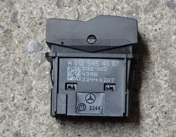 Schalter für Mercedes-Benz Actros MP 4 Arbeitsscheinwerfer A0125454007
