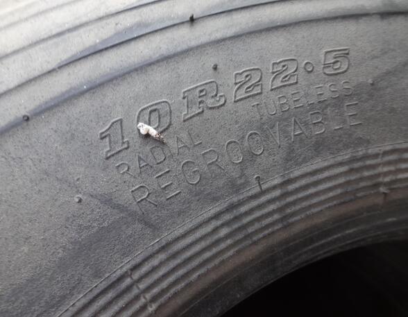 Banden Mercedes-Benz UNIMOG Dunlop SP811 10R22,5