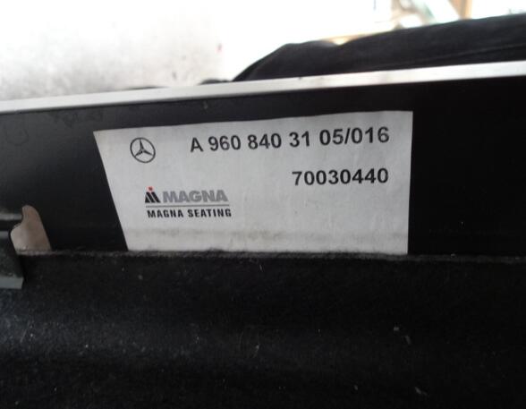 Toolbox Mercedes-Benz Actros MP 4 A9608403105 Abdeckung Staukasten